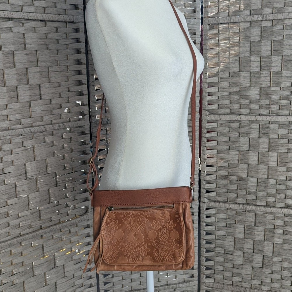 The Sak Crossbody Bag Brown Embossed Floral Leather Cognac Boho Western